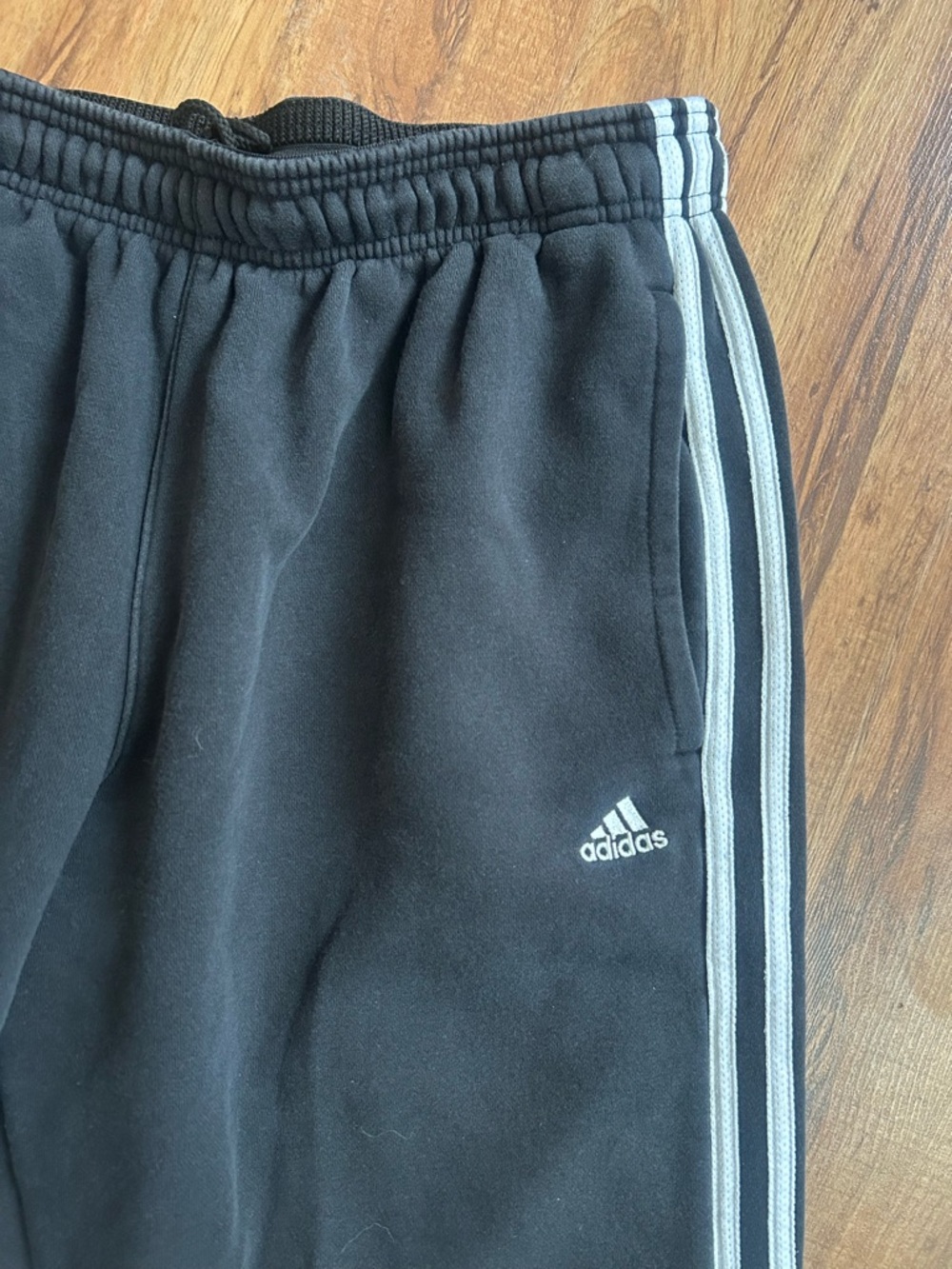 Vintage Adidas Cropped Baggy Wide Leg Sweatpants Womens Size L - Picture 3 of 8